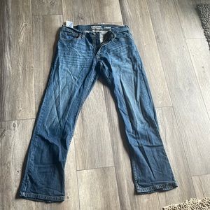 Signature by Levi Strauss straight blue jeans size Waist:32 length:30